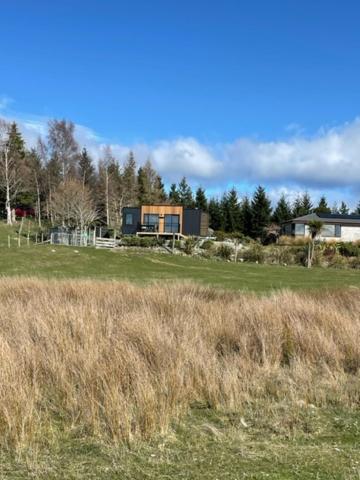 Boutique Tiny House - Te Anau Country Accommodation Exterior foto