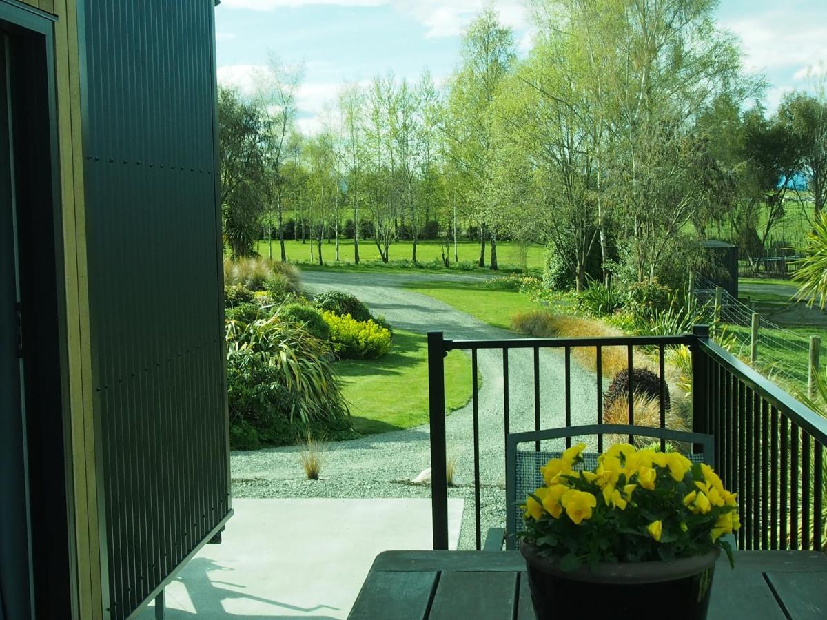 Boutique Tiny House - Te Anau Country Accommodation Exterior foto